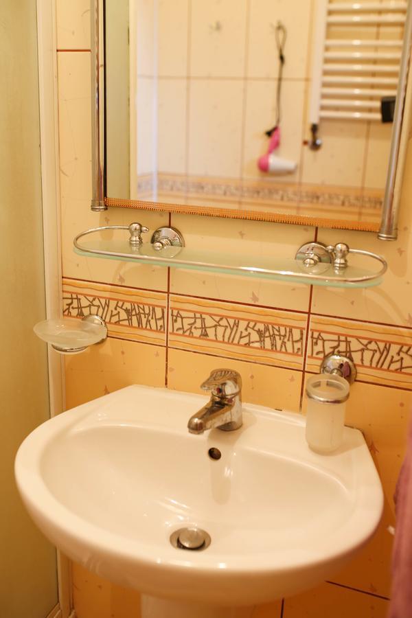 Apartment Near St. Elizabeth Church Lwów Zewnętrze zdjęcie