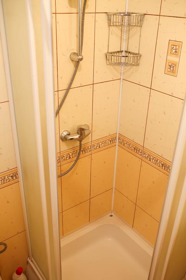 Apartment Near St. Elizabeth Church Lwów Zewnętrze zdjęcie